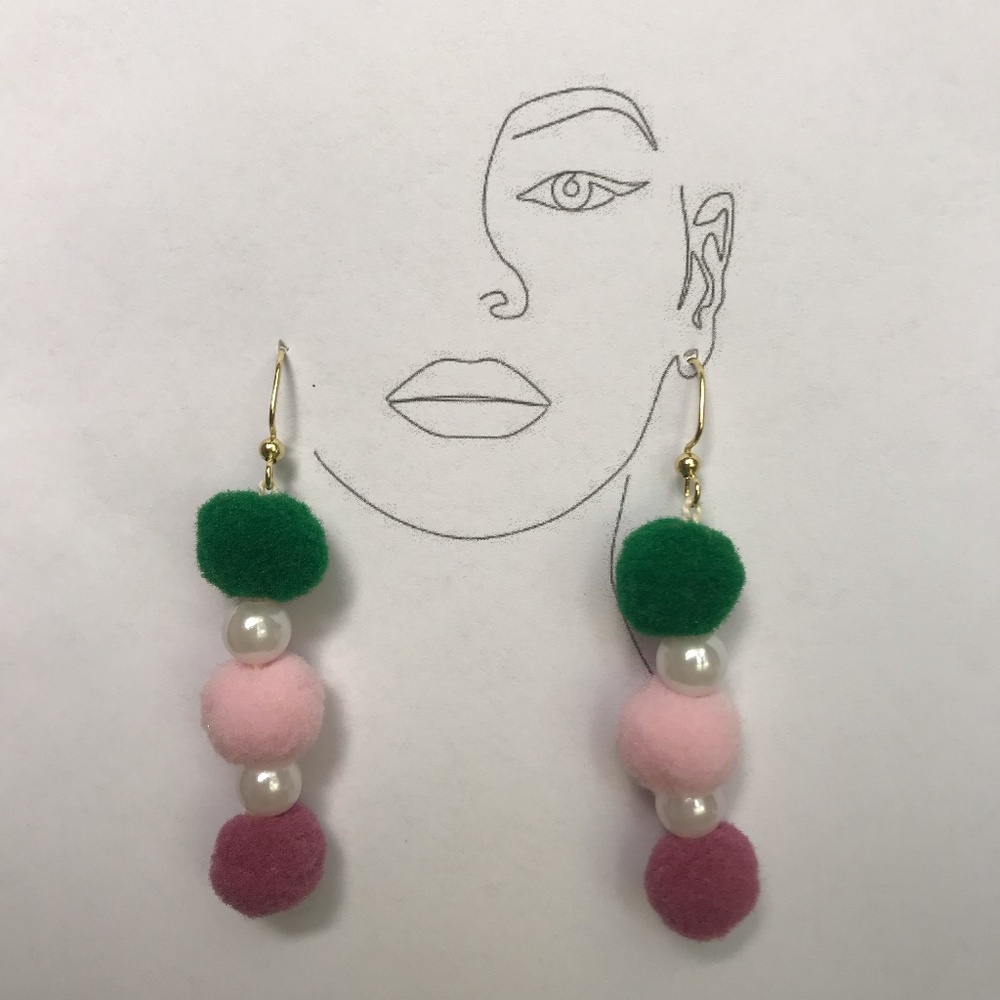 Pom Pom Earrings
